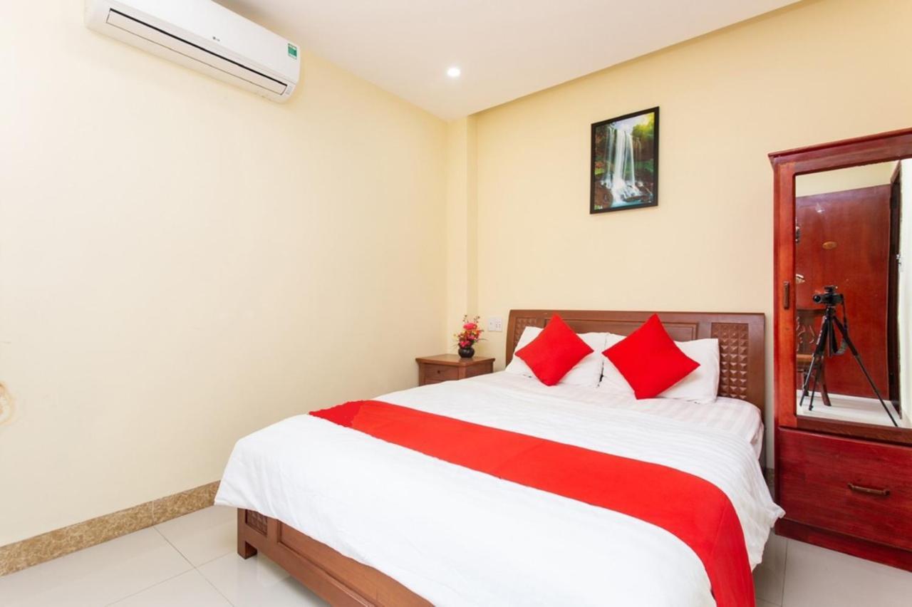 Phuong Hong Hotel Da Nang Exterior photo